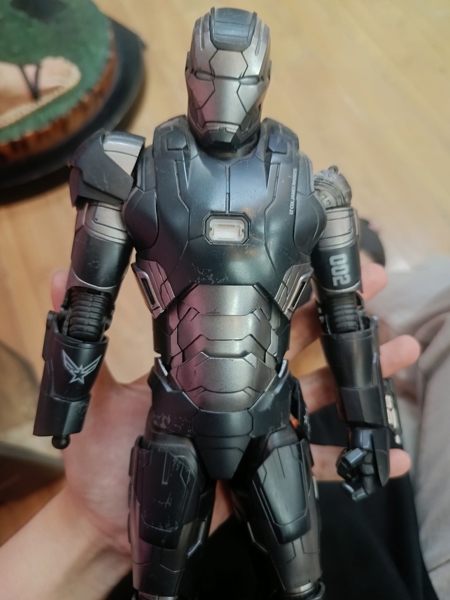 Mua bán (2ND CÓ TT) HOT TOYS 1/6 SCALE WAR MACHINE MARK II