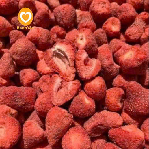Dâu Tây Sấy Giòn Classy Foods